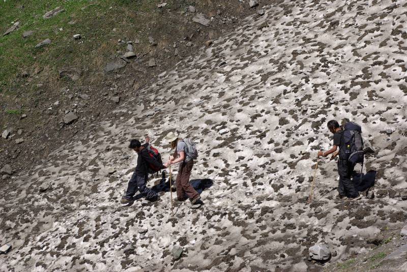 Edel, Shiva and Deepak crossing a glacier.